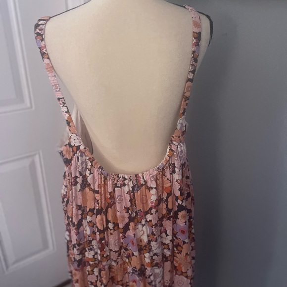 Maxi Floral Dress Spaghetti straps/ Low back Size XL - Picture 5 of 9
